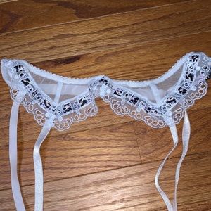Like New Victoria’s Secret Sexy Little Things Garter Belt XS